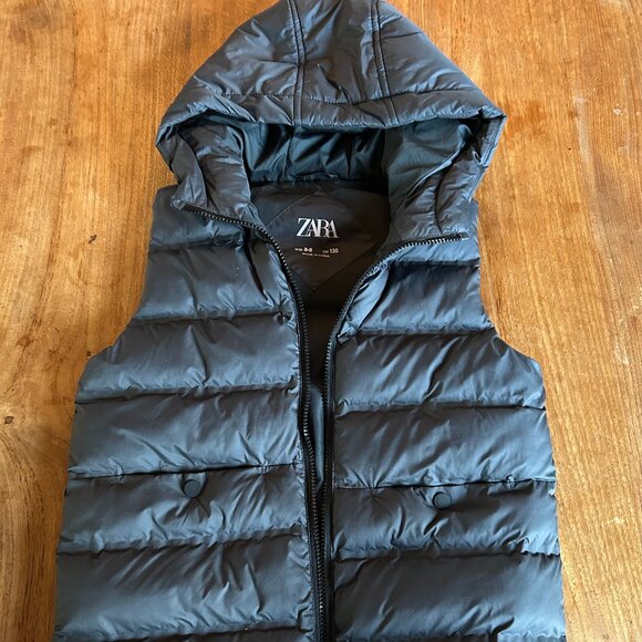 Zara Boys Puffer Vest (8-9yrs) - Picture 1 of 2